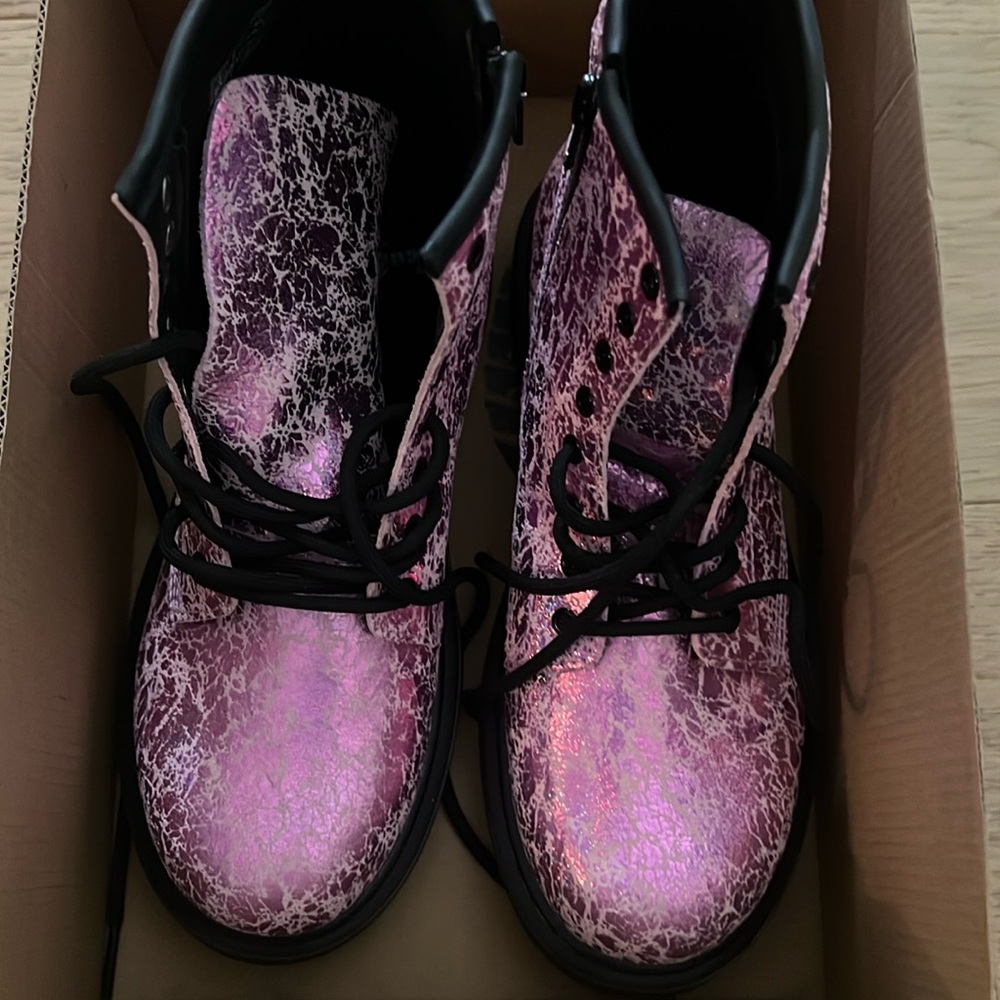 New Doc Martens pink disco crinkle boots US size 5